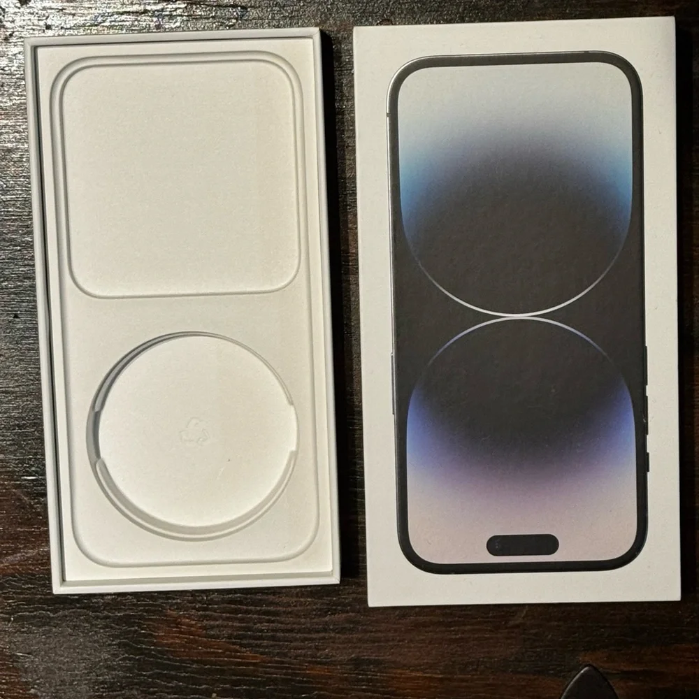 Apple iPhone - BOX ONLY